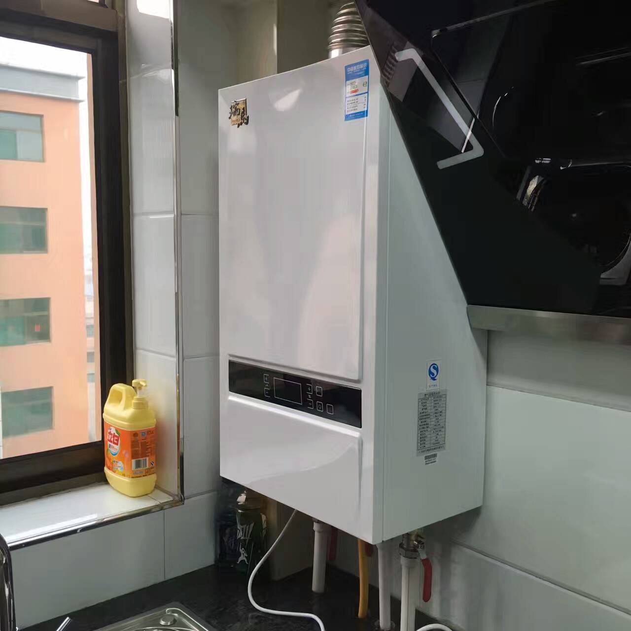瑞馬壁掛爐廠家告訴您壁掛爐工程機好不好！